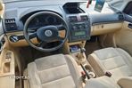 dezmembrez Vw Touran, an 2004 motor 2.0tdi AZV , dezmembrez piese - 4