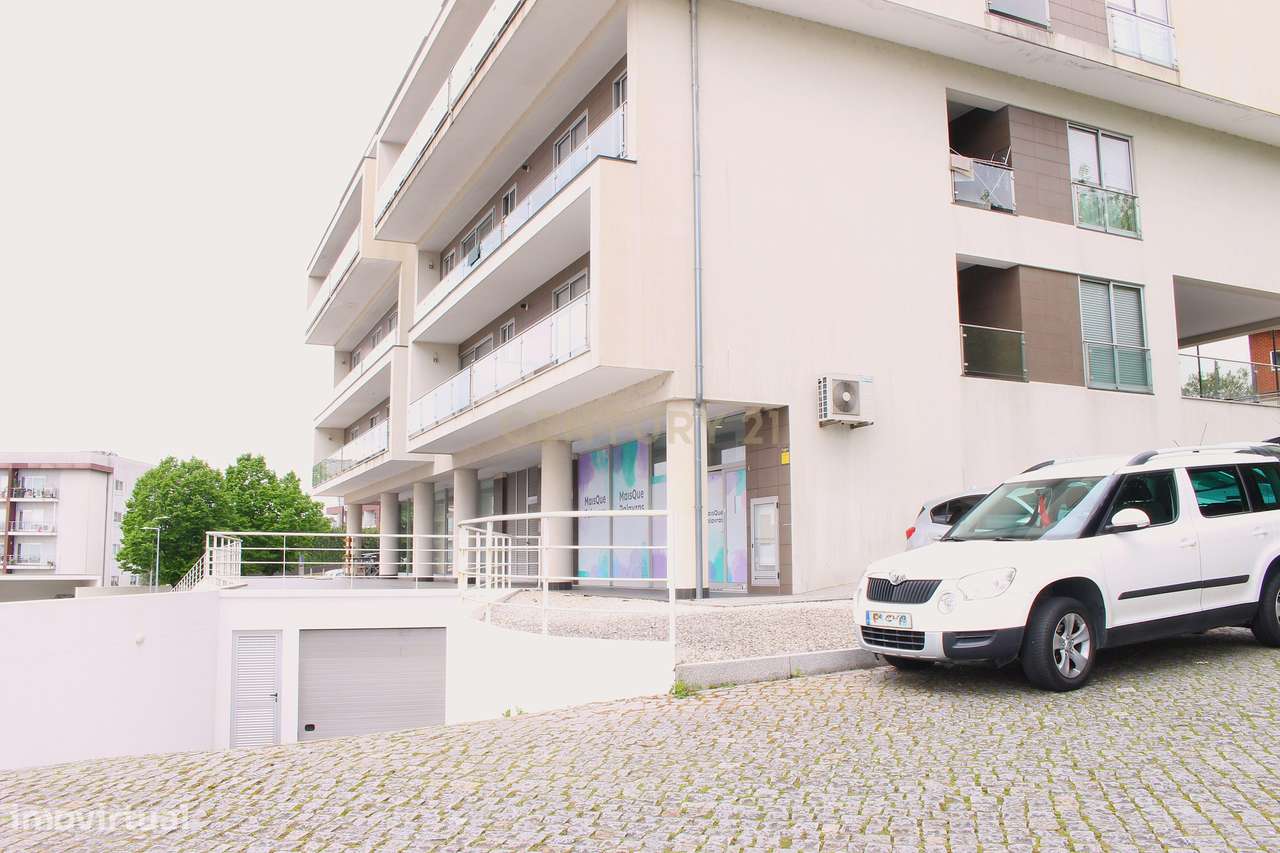 Apartamento T3  no Coração de Penafiel – Conforto e Centralidade-37
