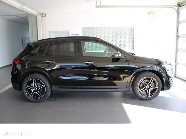 Mercedes-Benz GLA 200 d 4Matic 8G-DCT AMG Line - 5