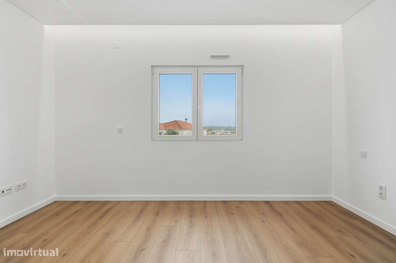 Luxuosa Moradia T4 com Vista Mar em Silveira, Torres Vedras-22