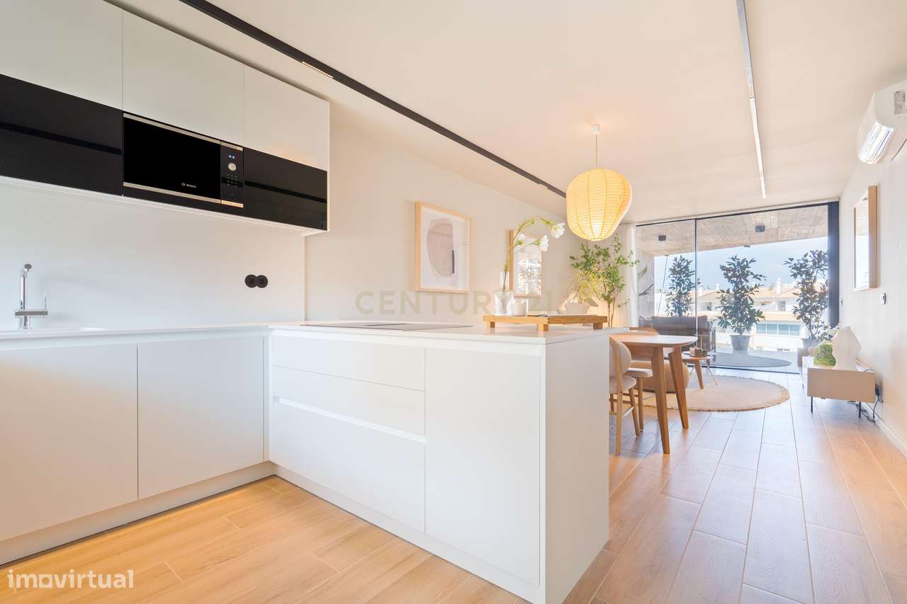 Apartamentos de Prestígio no Centro de Albufeira no Único Condomínio N - Grande imagem: 2/38