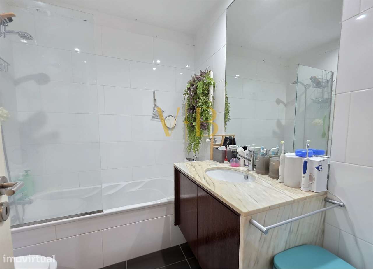 T2 com garagem Póvoa de Varzim – conforto, localização e luminosidade-17
