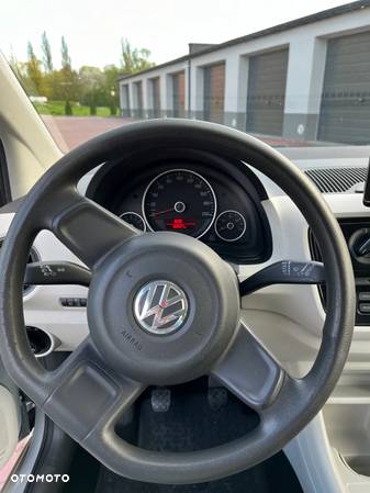 Volkswagen up! 1.0 move - 11