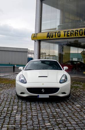 Ferrari California - 3