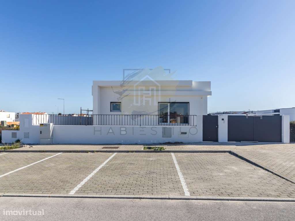 Moradia isolada em construção v3 - Grande imagem: 2/43