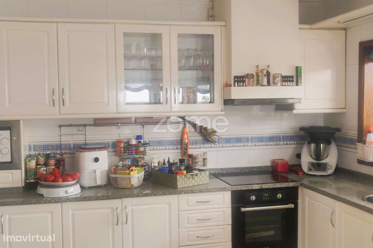 Moradia T4 centro Cidade da Maia - Grande imagem: 4/37