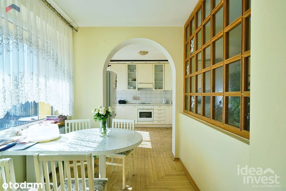 Duży dom w zabudowie bliźniaczej z potencjałem - Pełny obrazek: 4/20