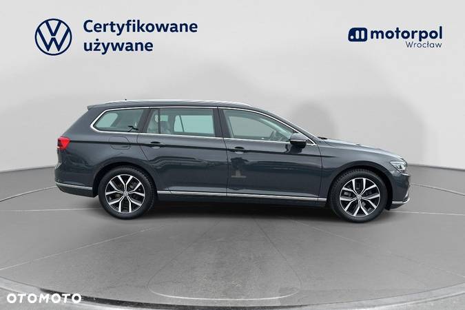 Volkswagen Passat 1.5 TSI EVO Elegance - 16