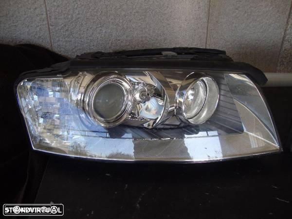 farois xenon direcionais Audi A8 de 2003 a 2006 pre-facelift grelha pequena - 2