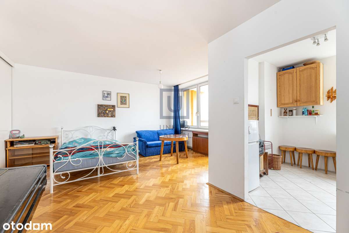 Metro Ratusz Arsenał | Stare Miasto | Balkon-1