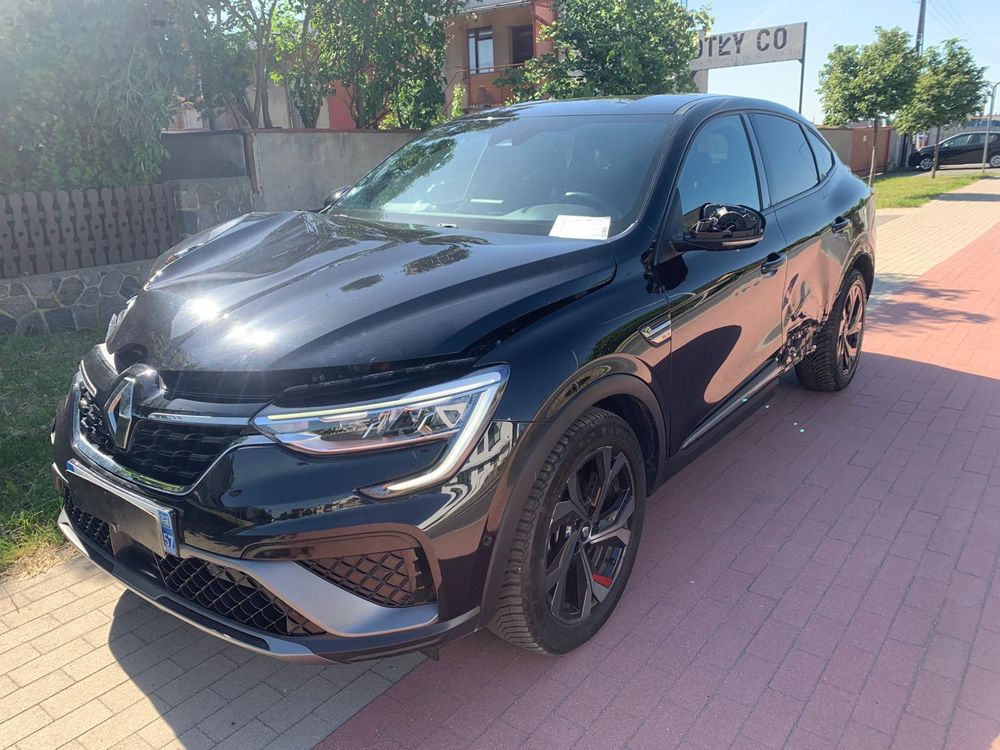 Renault Arkana / XM3 E-TECH 145 R.S.LINE 2021