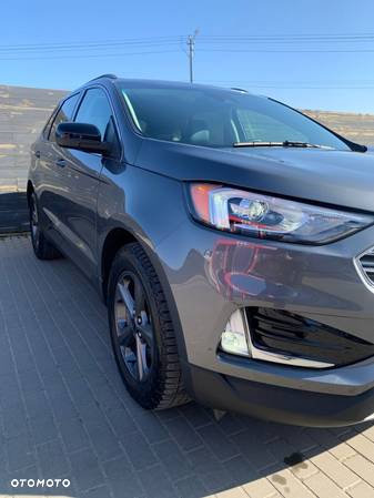 Ford EDGE - 11