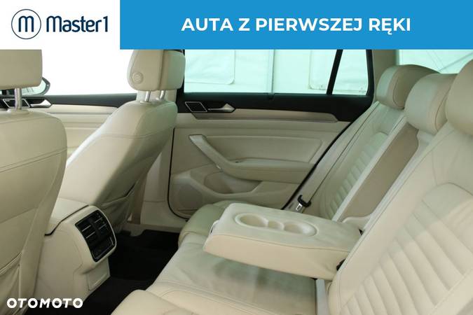 Volkswagen Passat 2.0 TSI BMT 4Mot Highline DSG - 8