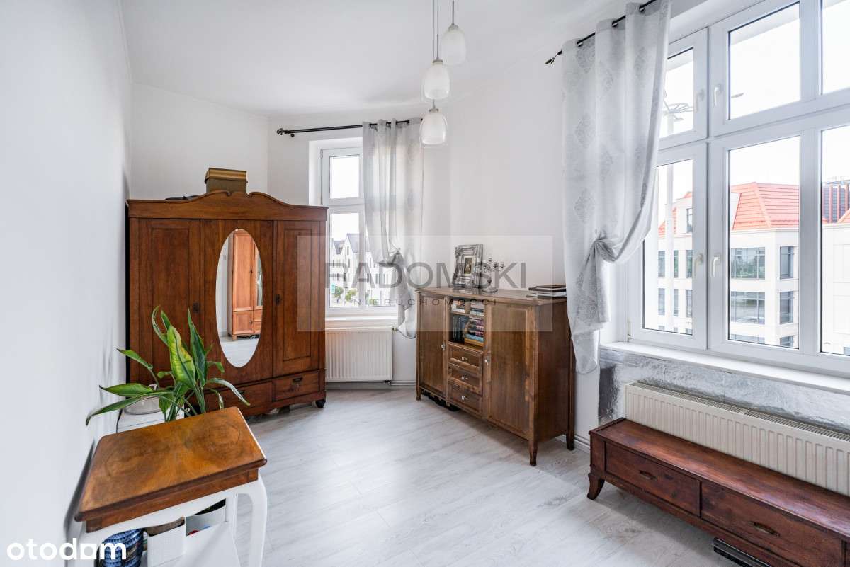 Mieszkanie w kamienicy w Oliwie - wysokie sufity!-8