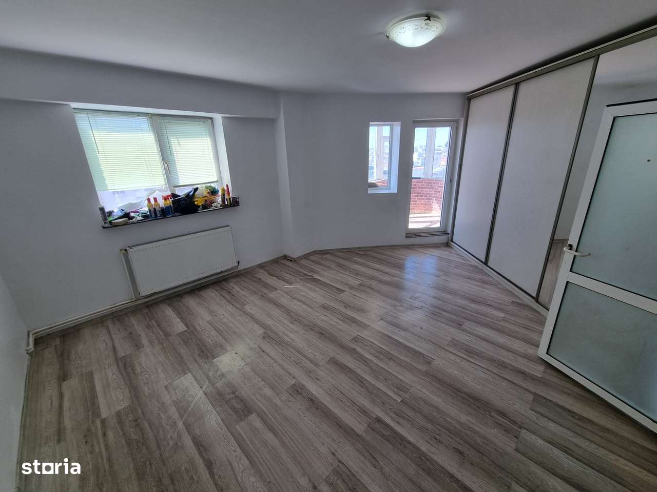 Apartament 3 camere zona Trocadero-3