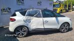 Renault Scenic - 10