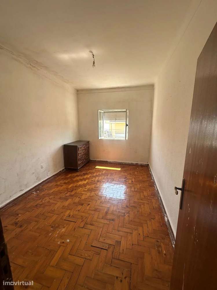 Moradia para Reabilitar – Zona Rural | Excelente Oportunidade de Inves - Grande imagem: 3/12