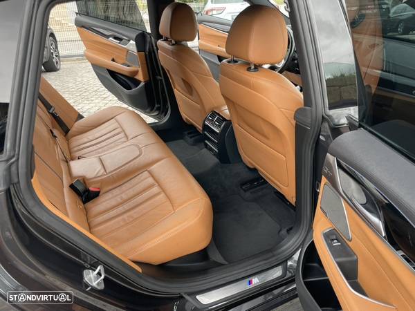 BMW 620 Gran Turismo d Pack M - 10