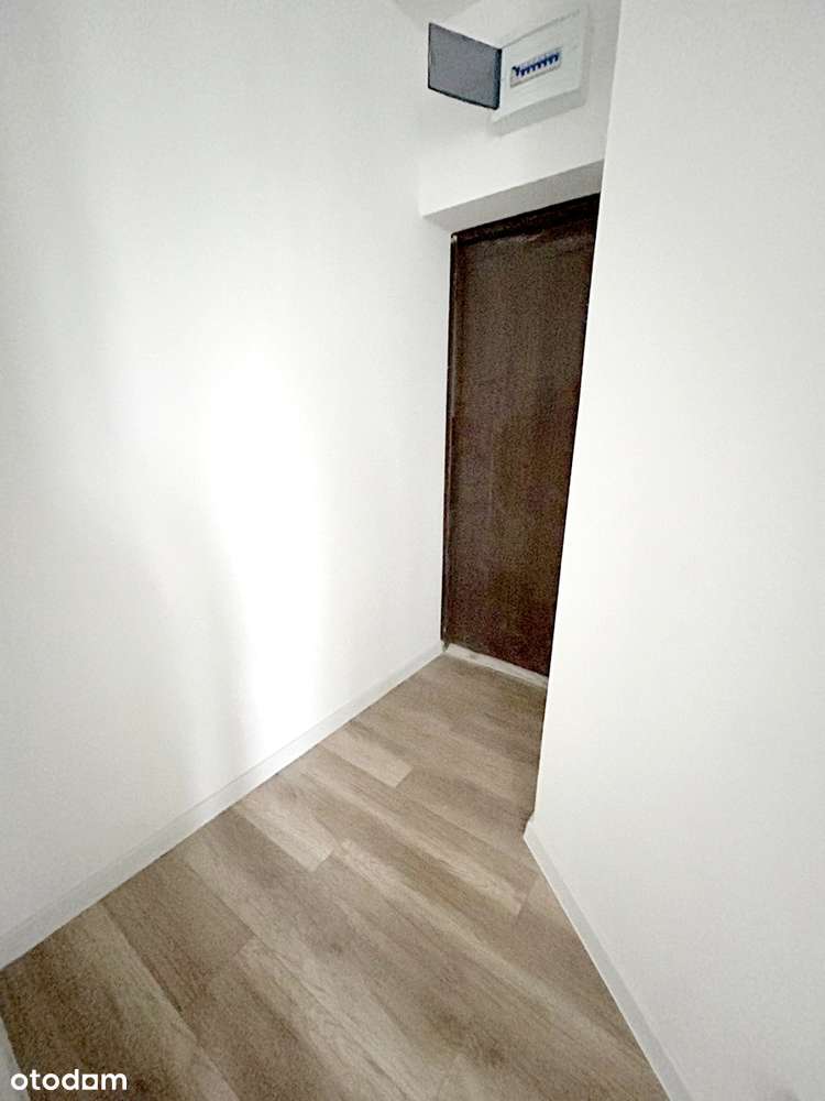 Kawalerka/poREMONCIE/UMEBLOWANA/ZmiejscemP. Centru - Pełny obrazek: 4/11