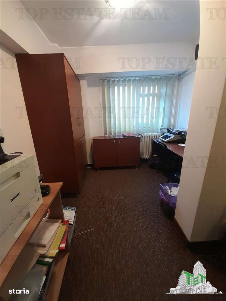 Piata Unirii  chiar la metrou in exclusivitate vanzare 2 camere cu loc-11