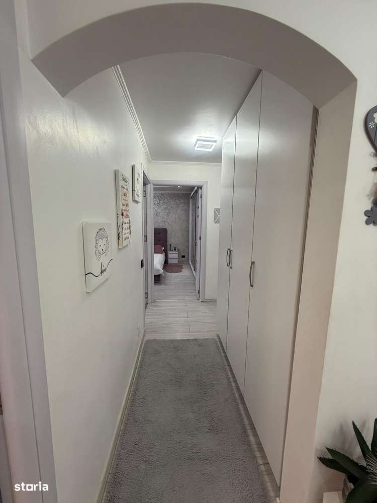 Apartament 3 camere complet renovat • Parter • Zona Comisia  Centrala-10