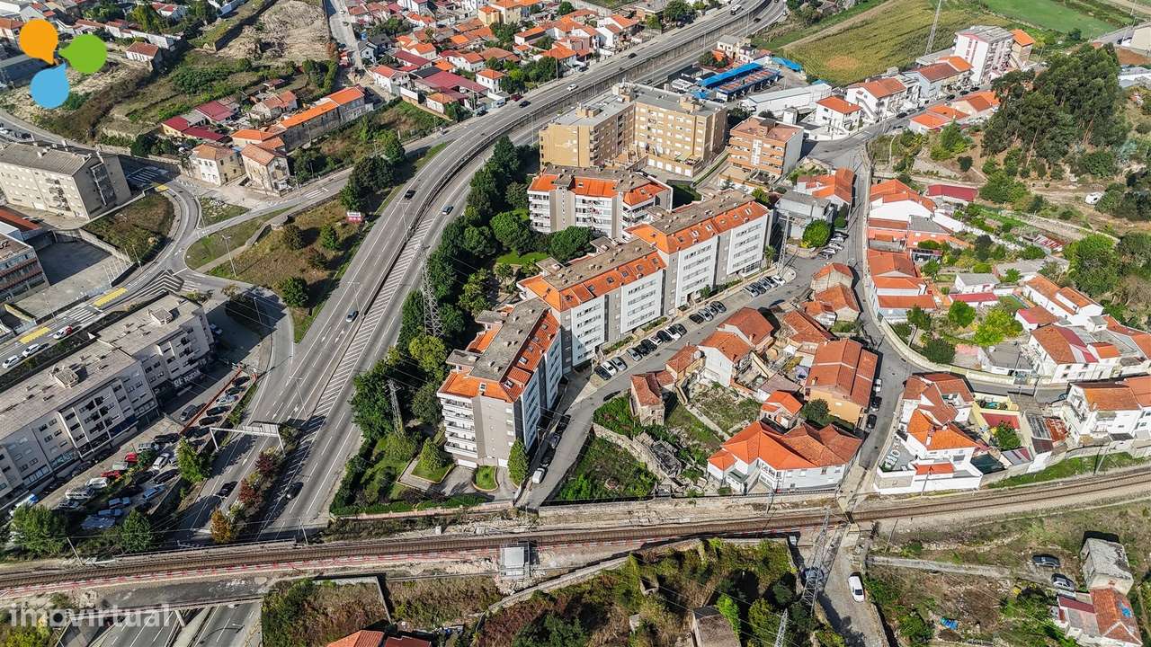 Moradia em Pedra para Recuperar com 630 m² de Terreno – Rio Tinto-26
