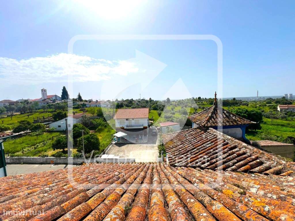 Moradia T7 com 4 pisos e garagem em Mouriscas - Abrantes.-54