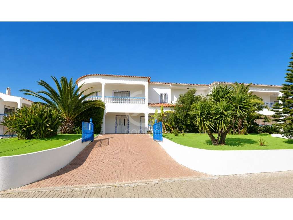 T3 Com Piscina Em Zona Premium De Albufeira A 5 Minutos Das Melhore