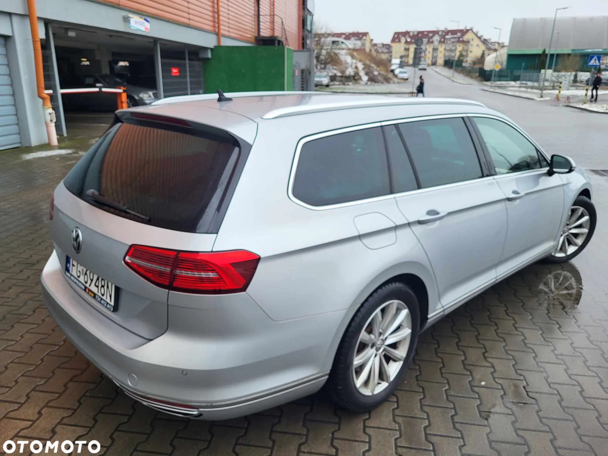 Volkswagen Passat 2.0 TDI 4Mot Elegance DSG - 21