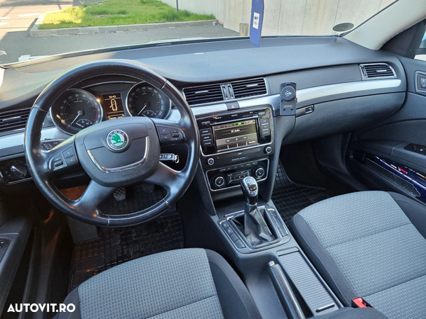 Skoda Superb 2.0 TDI 4x4 Ambition - 8