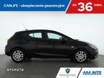 Opel Astra - 7