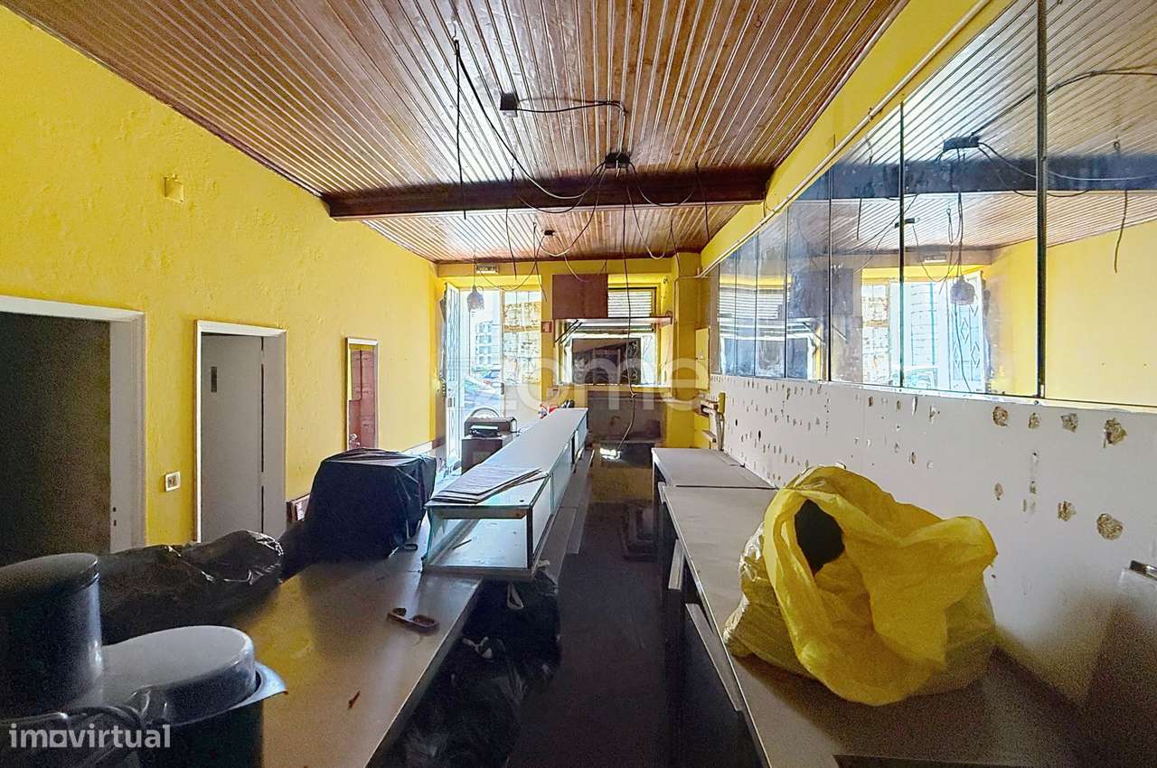 Loja para Reabilitação na Rua Figueira da Foz, Coimbra-28