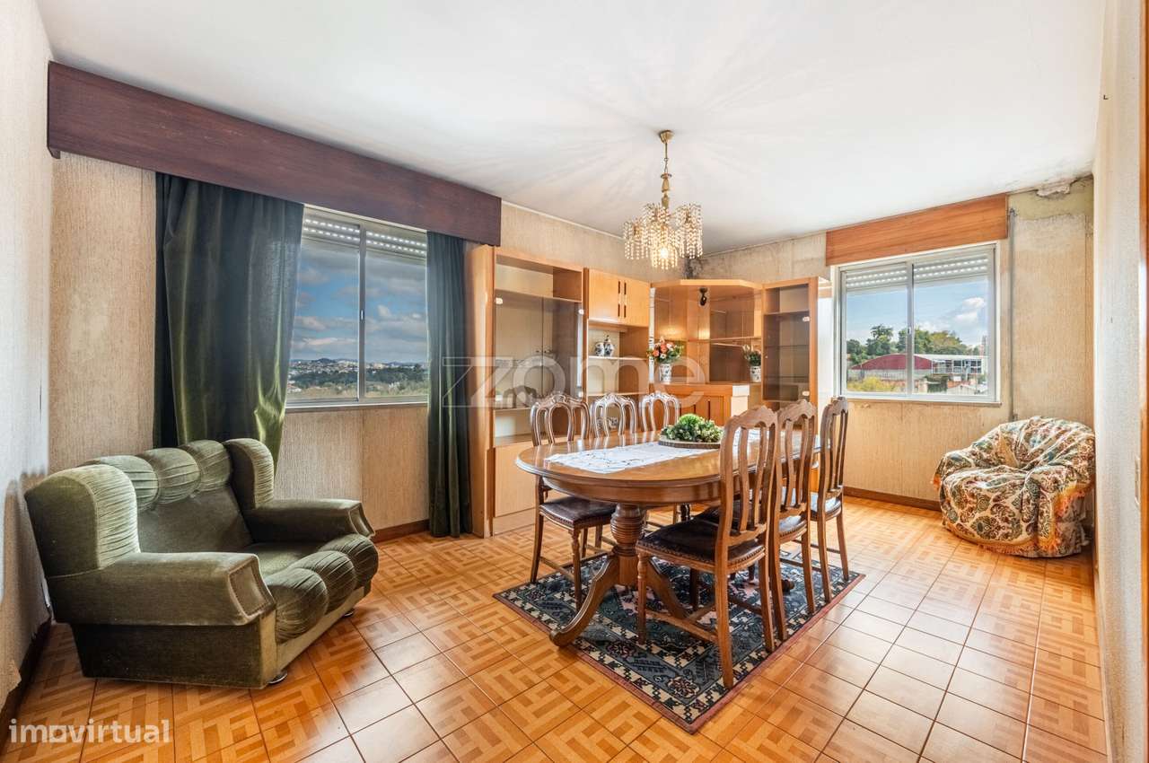 Apartamento T2+1 com 3 frentes e Vista ao Rio - Grande imagem: 2/17