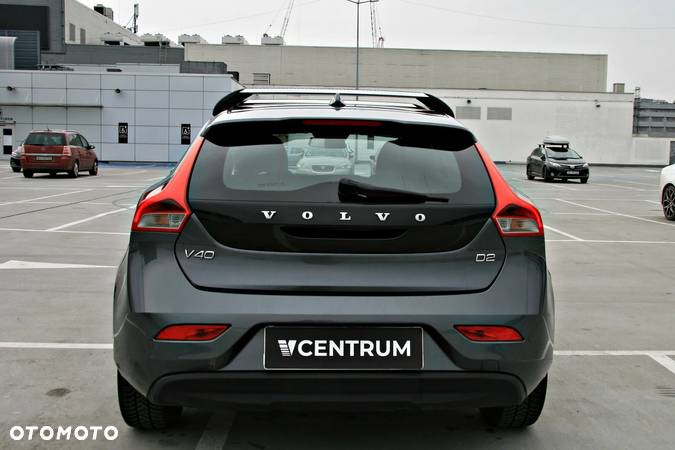 Volvo V40 D2 Momentum - 5