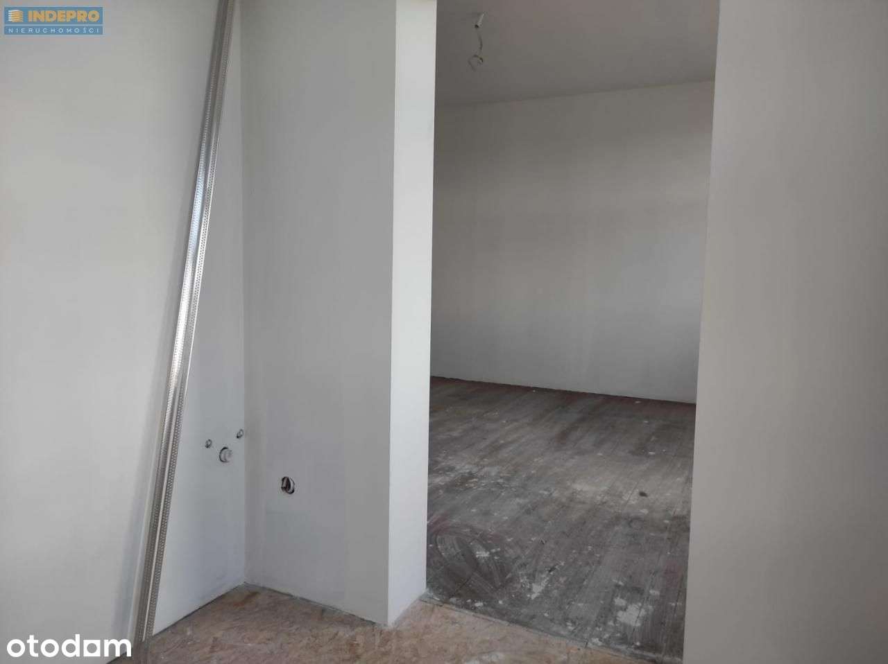 Niski Czynsz Kawalerka Parter Stan Deweloperski-2