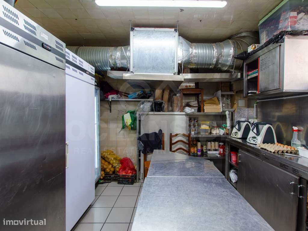 Espaço para Restaurante pronto a funcionar, em Queluz de Baixo-25