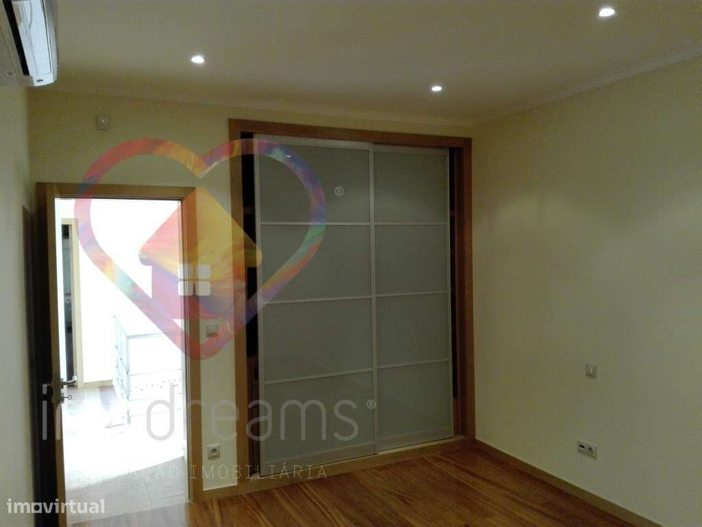 MORADIA T3 EM PINHEIRO DA BEMPOSTA - OLIVEIRA DE AZEMEIS -AVEIRO-14