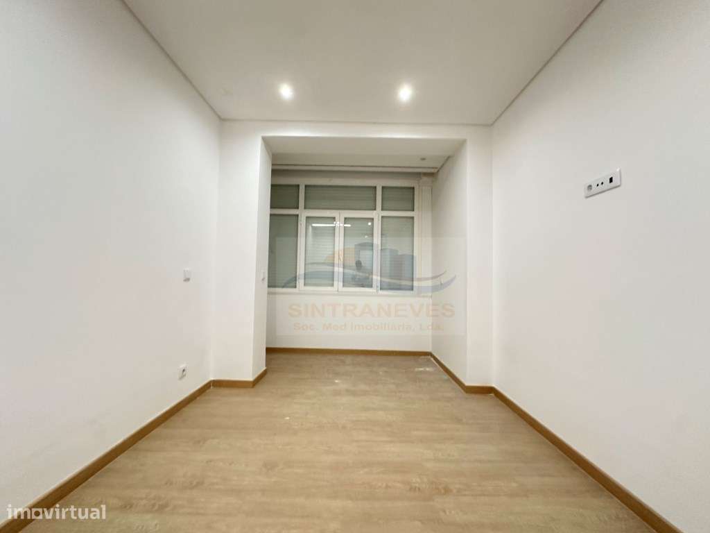 Exclusivo T3 de Luxo no Lumiar - Elegância, Espaço e Sofisticação - Grande imagem: 3/33