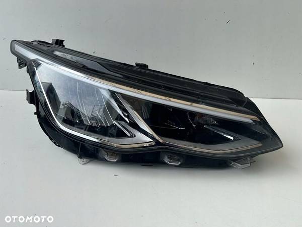 VW GOLF VIII 5H1 LAMPA PRAWA LED 5H1941006 - 1