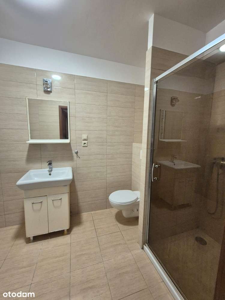 ** 2 pokoje **ul.Brzozowa** 54m2**2008rok *media miejskie**-11