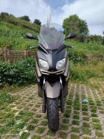 Yamaha X-Max - 10