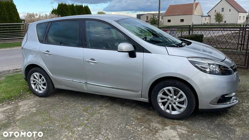 Renault Scenic 1.5 dCi Dynamique - 4