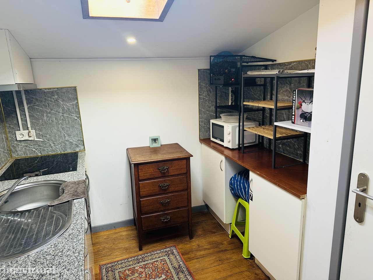 Moradia T3+T2 Bifamiliar para habitação própria ou investimento-17