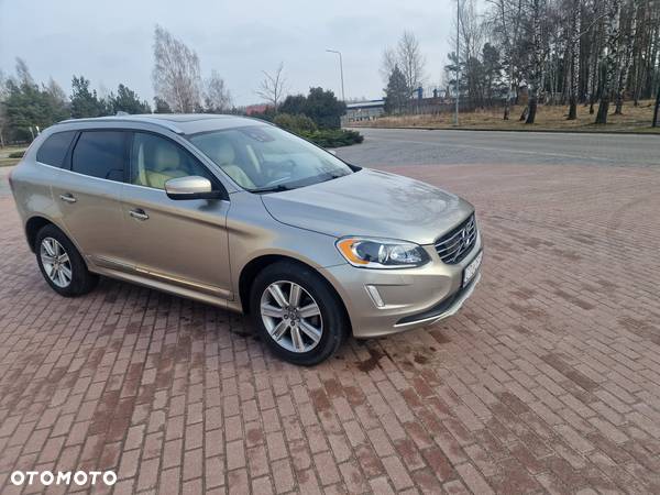 Volvo XC 60 - 21