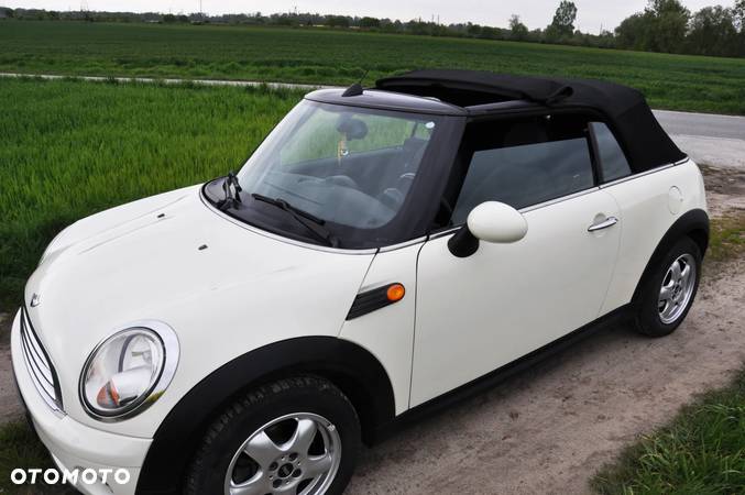 MINI Cooper Cabrio - 6