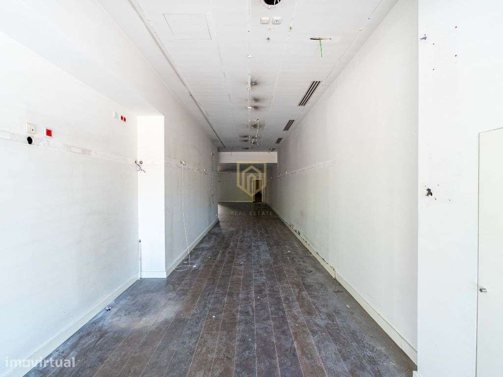 Loja para arrendar na zona da Boavista - Grande imagem: 4/22