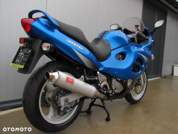 Suzuki GSX - 3