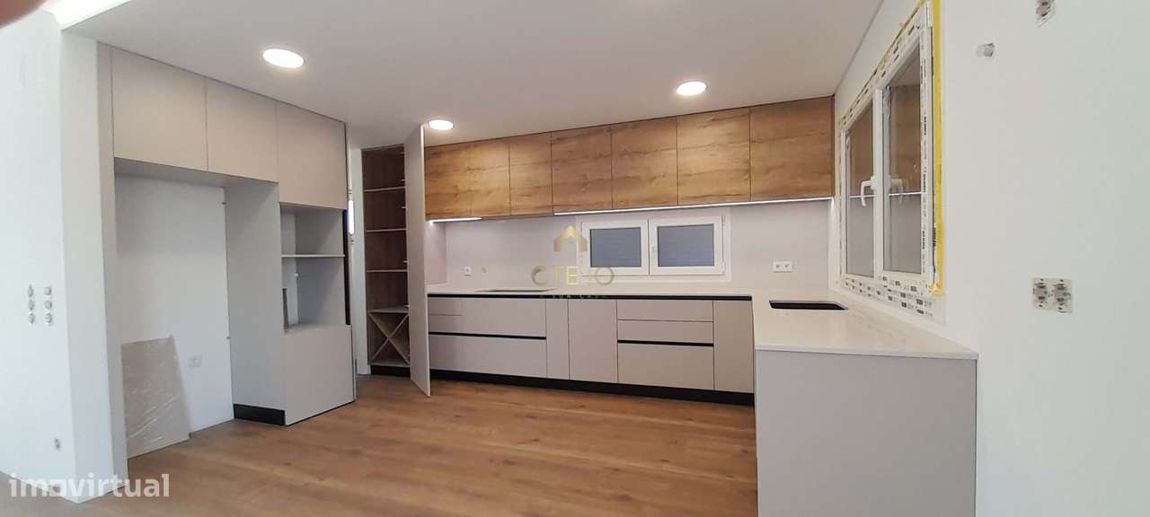 EXCELENTE MORADIA  T4 EM  VIALONGA - NOVA CONSTRUÇÃO - Grande imagem: 2/42