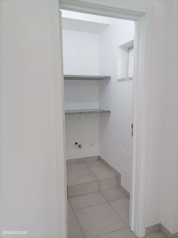Moradia T3+1 Ericeira, Vista Mar, Remodelada, Como Nova, A Estrear.-23