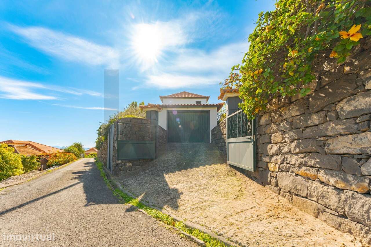 Moradia T3 com escritório, dois pisos e grande lote — Gaula, Santa Cru-28